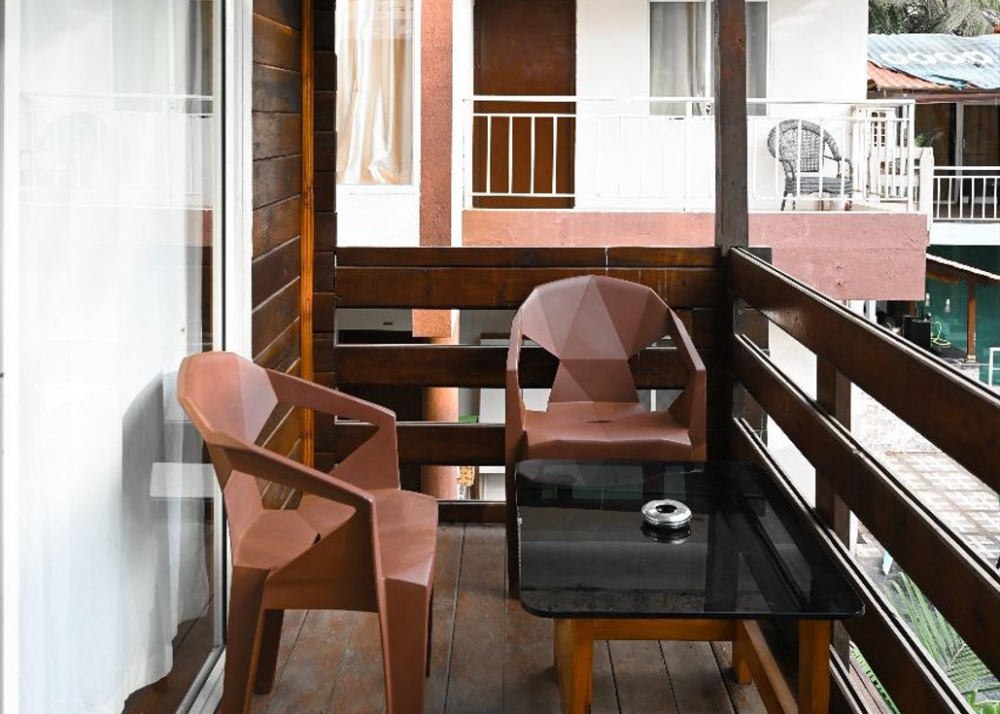 Wooden Cottage Room, Beach Walk By Feather Touch (ex.Beach Walk Morjim) 3*