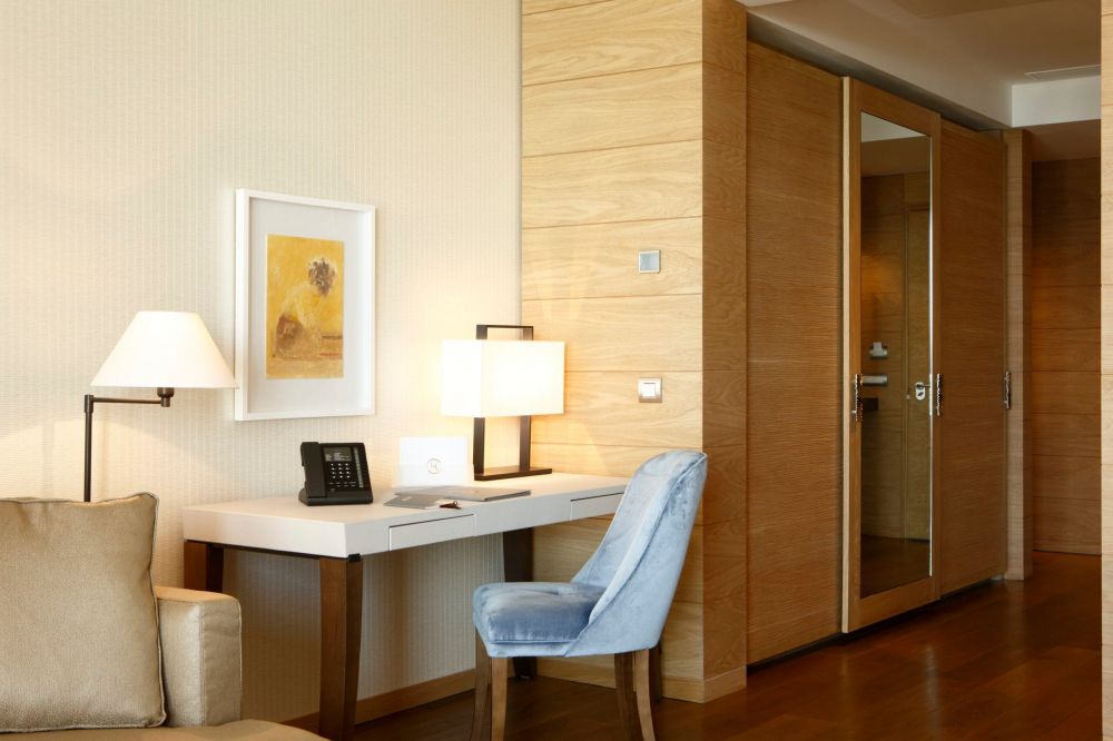 Junior Suite, Chenot Palace Hotel 5*