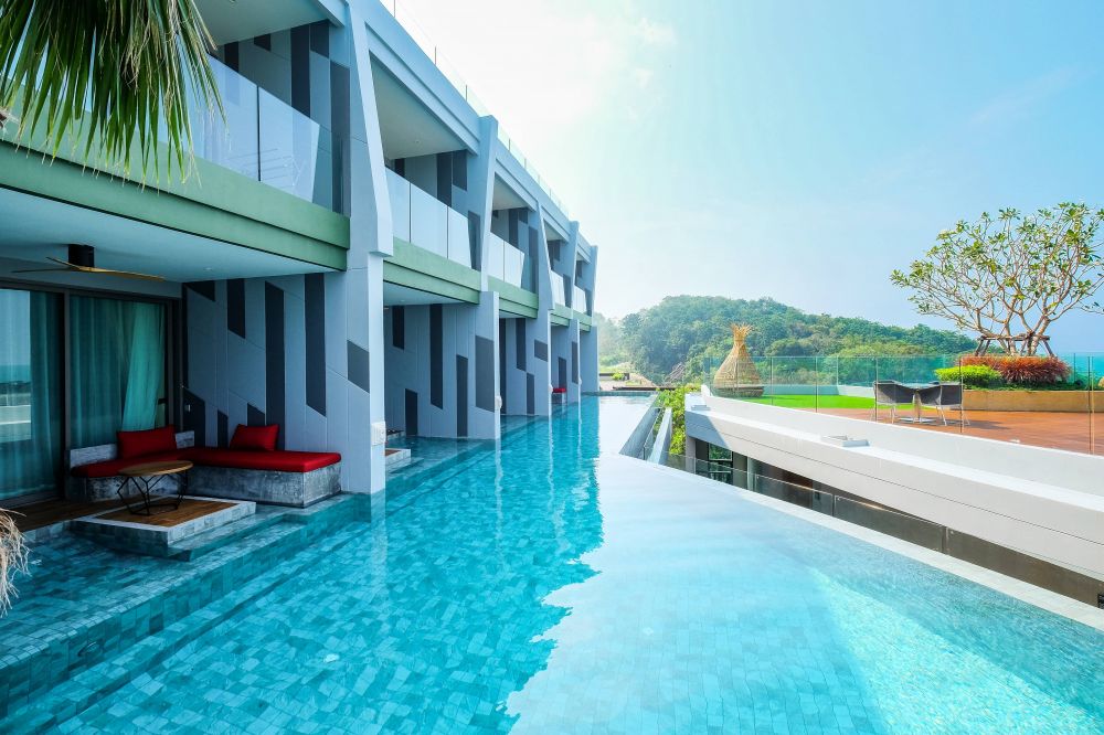 Deluxe Pool Access SV/ Panorama View, Crest Resort & Pool Villas 5*