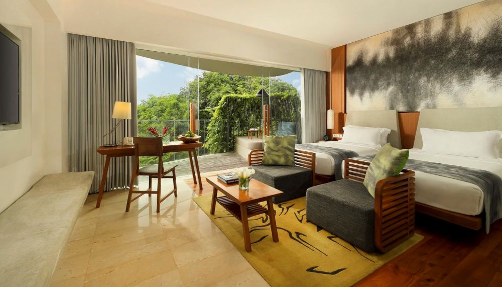 Impressive Nest Suite, Maya Sanur Resort & Spa 5*