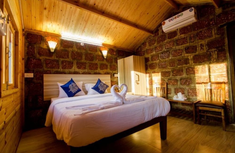 Deluxe AC Cottages, TP Beach Resort 3*