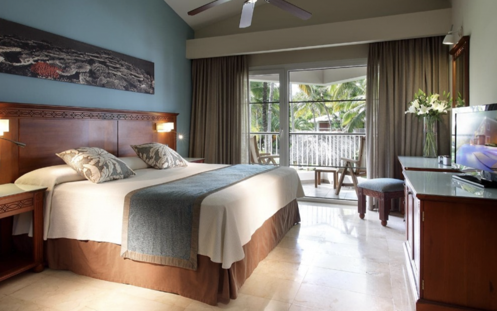 Junior Suite Garden View/Beachside, Grand Palladium Bavaro Suites Resort & Spa 5*