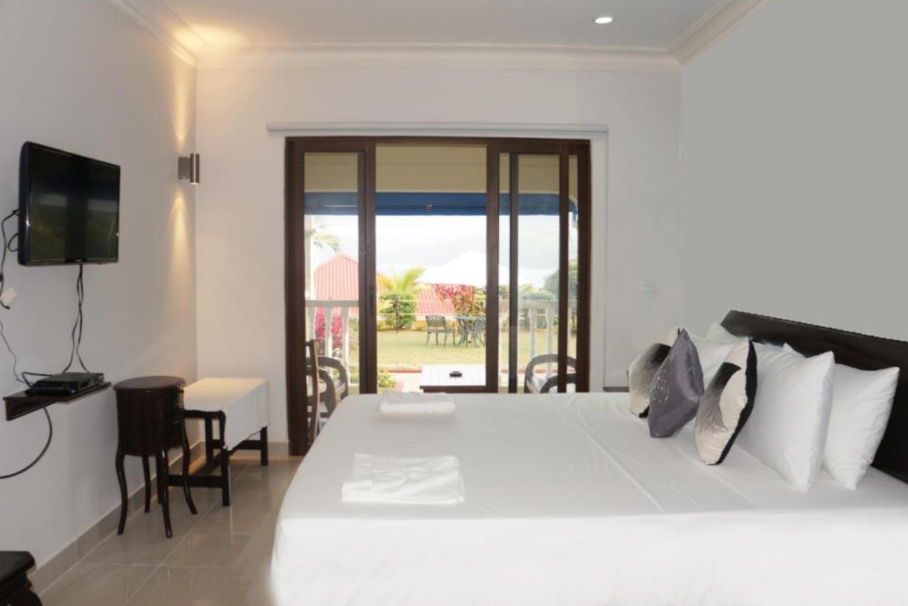 Deluxe Room/ Honeymoon Deal, Le Relax Hotel & Restaurant 3*