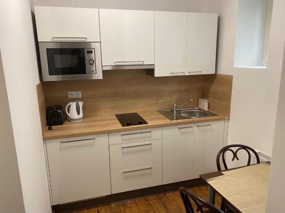 Apartment Studio for 4-6, Anyday Apartments Prague 3*