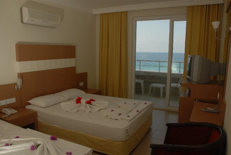 Standard, Sun Star Beach Hotel 4*