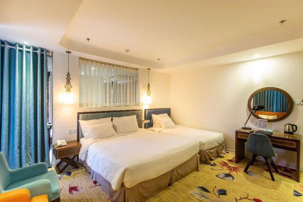 Suite, Adaline Hotel and Suite 4*