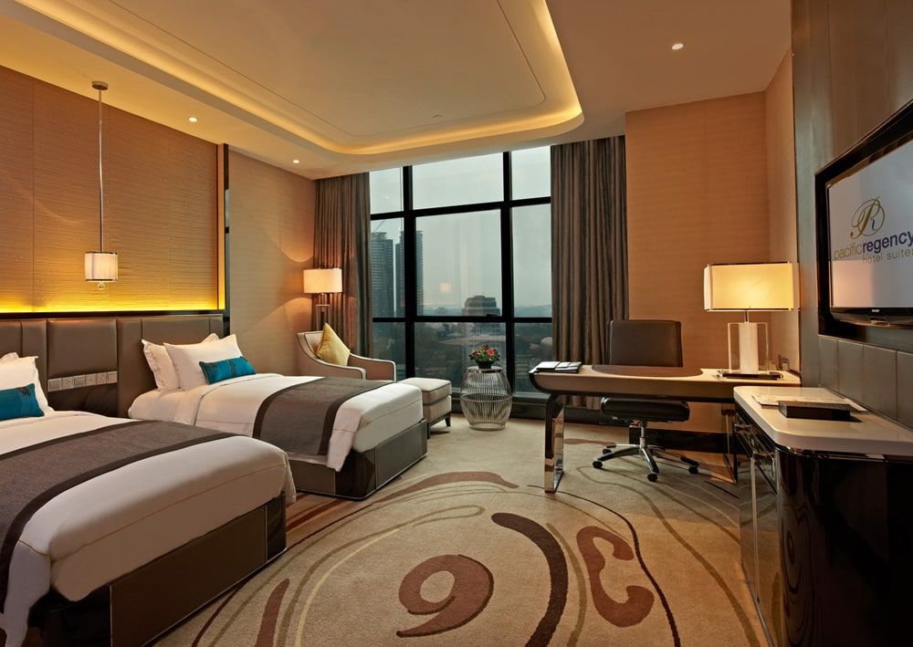 Premier Executive, Pacific Regency Hotel Suites 5*