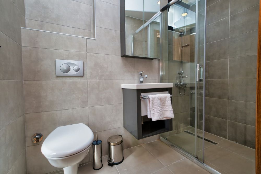 Suite City View Room/ Pool View, Laristone Suite & Spa 4*