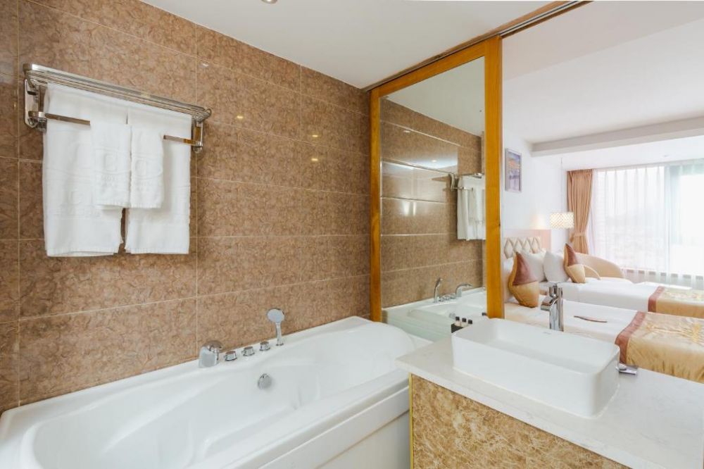 Senior Deluxe Room, TND Hotel Nha Trang 4*