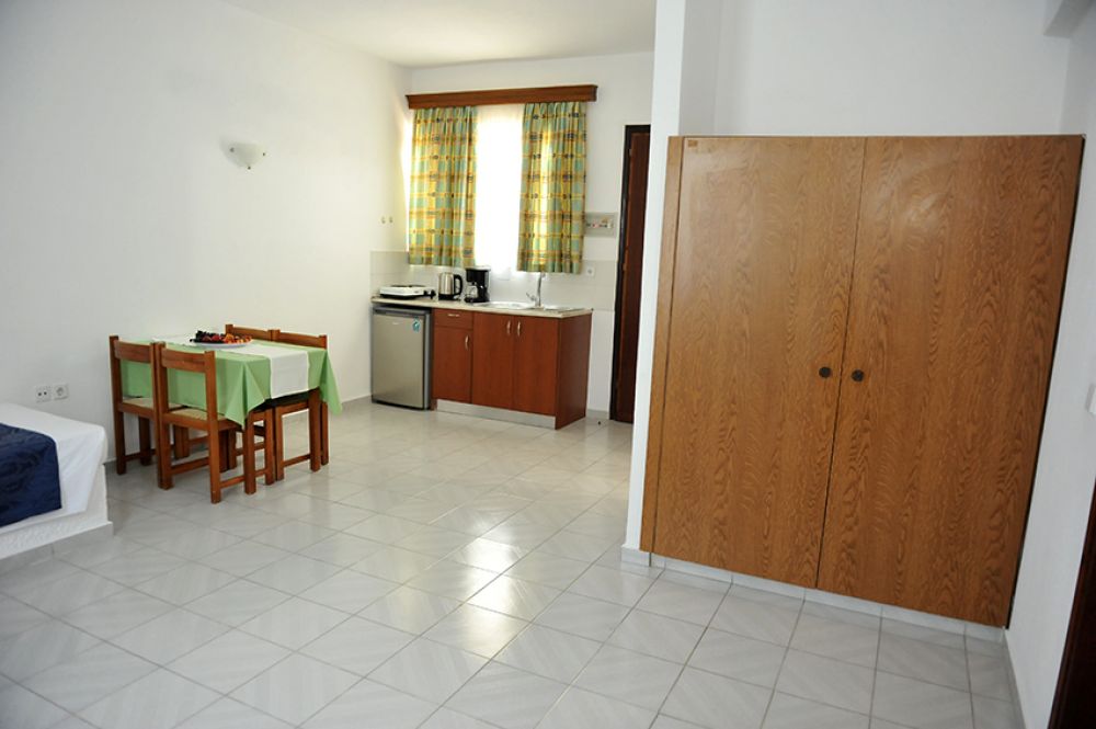 Triple/Quadruple Apartment 1 Bedroom, Maritime Aparthotel 2*