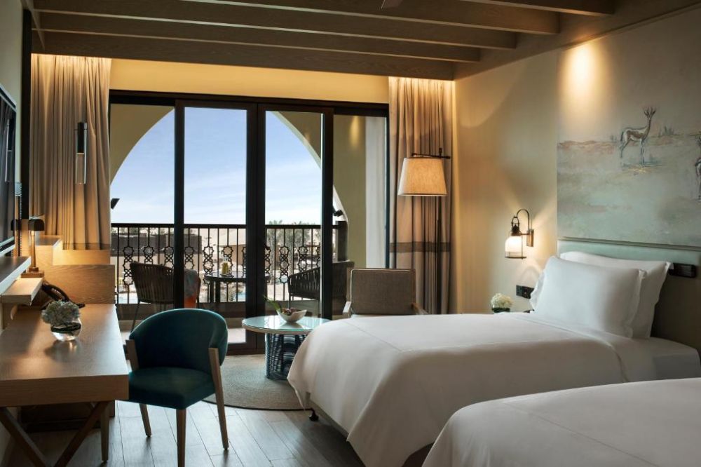 Family Connected Rooms, Saadiyat Rotana Resort & Villas 5*