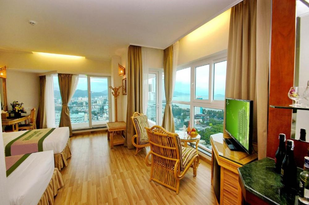 Sunset/Sunrise View Room, Green World Hotel Nha Trang 4*