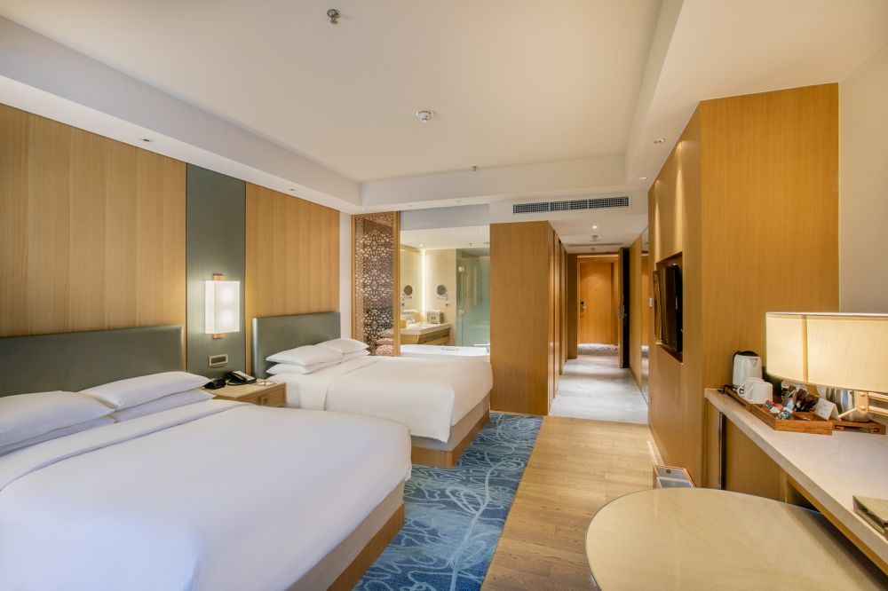 Deluxe Mountain View Room, JW Marriott Hotel Sanya Dadonghai Bay (ex. Sanya Marriott) 5*