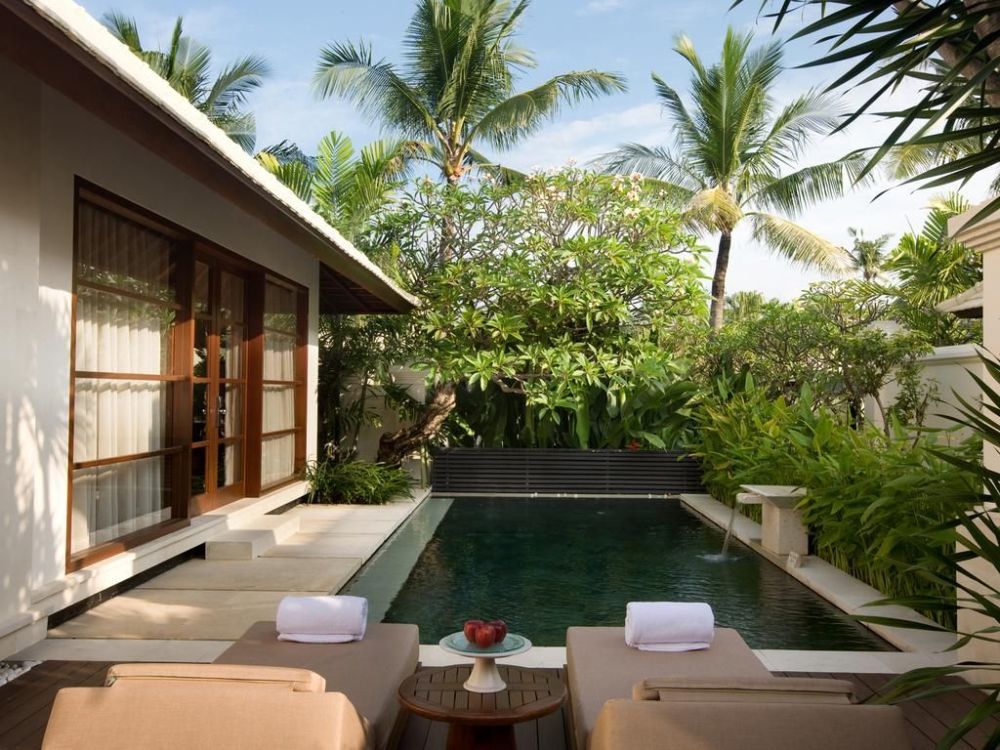 Deluxe Villa, The Royal Santrian Villas 5*