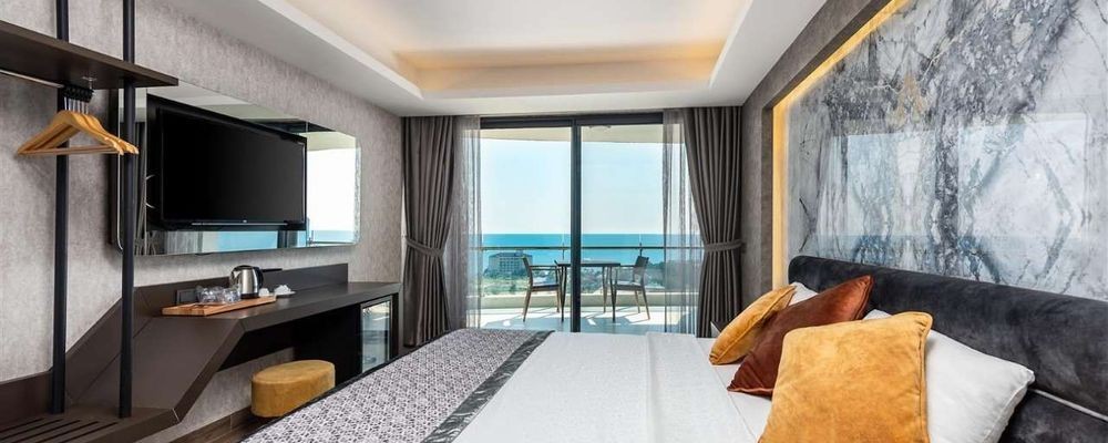 Senior Suite, Elite Luxury Suite & SPA Hotel 5*