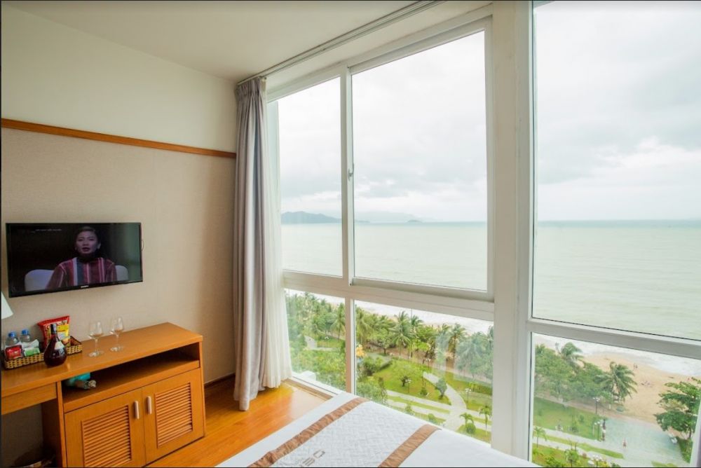 Senior Deluxe Sea View, Dendro Hotel 3*