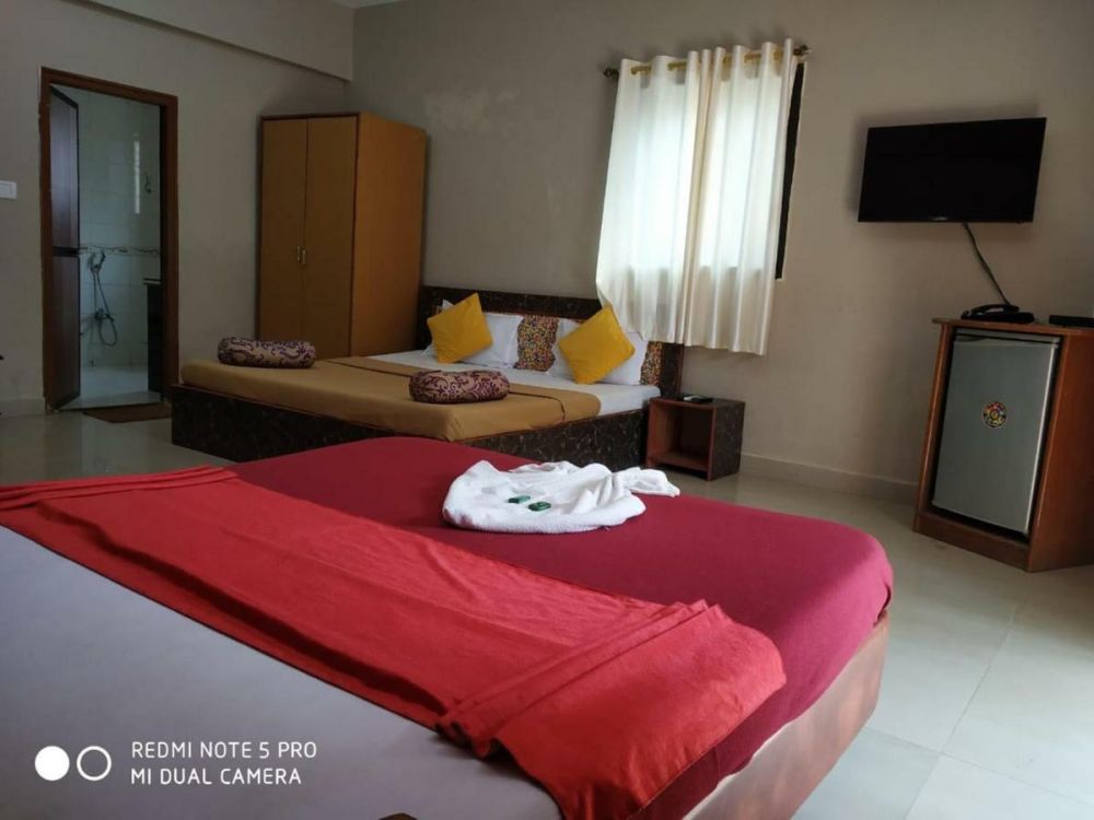 Superior, Krish Holiday Inn 3*