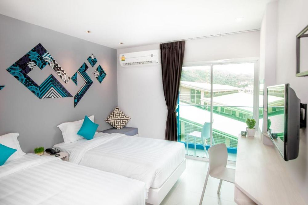 Superior, Crib Patong 3*