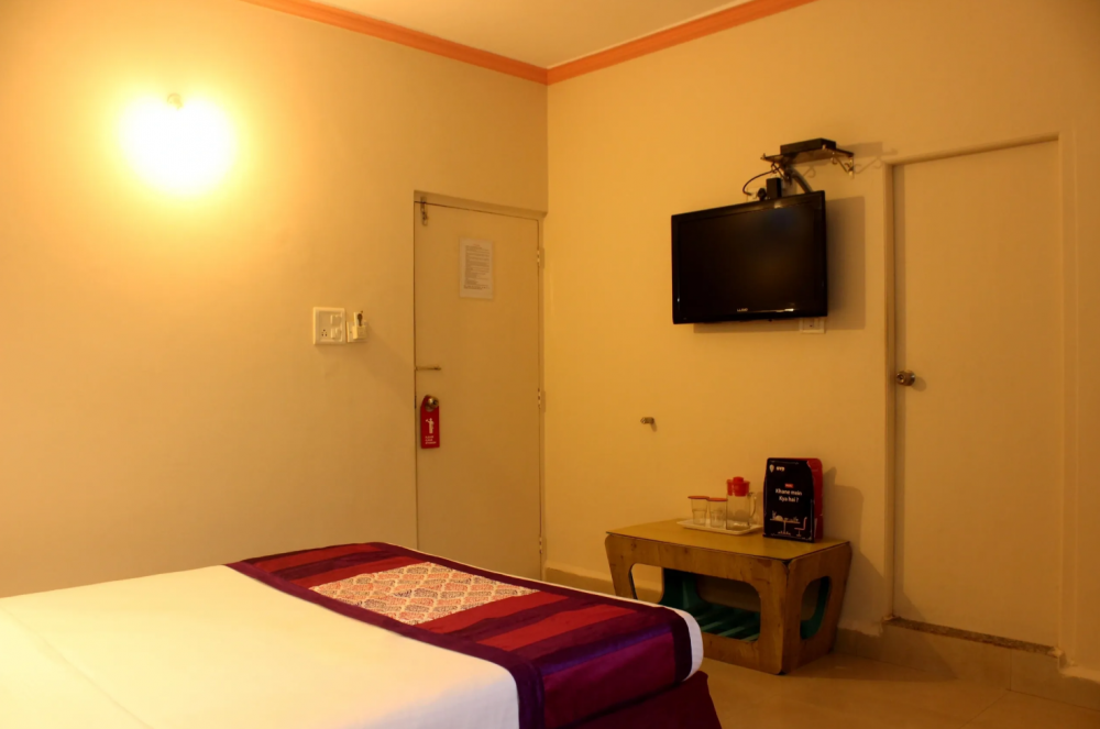 Standard AC, Manvin`s Inn 2+