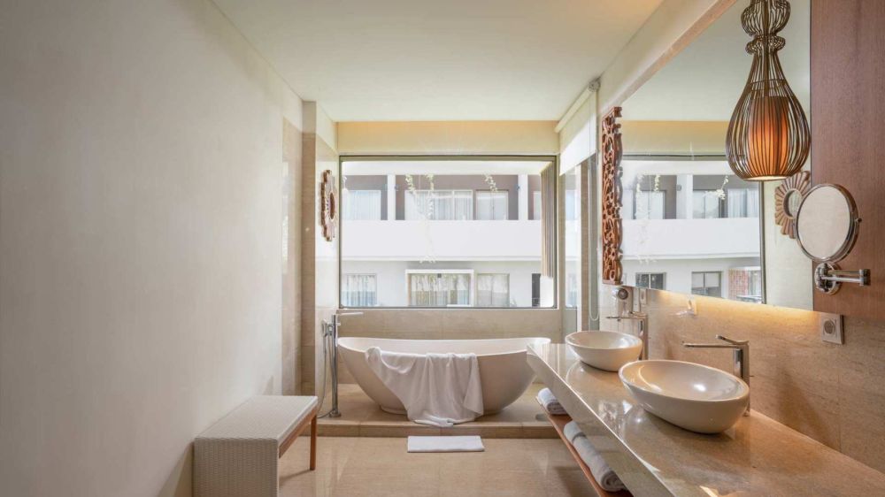 1 Bedroom Suite GV/OV, Merusaka Nusa Dua 5*