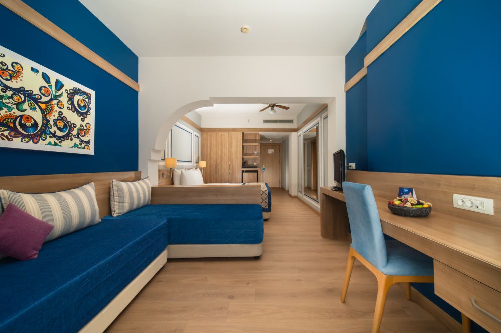 Superior, La Blanche Island 5*