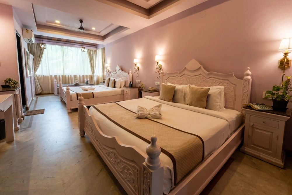 Family Room, Grandeur De Sanchi 4*