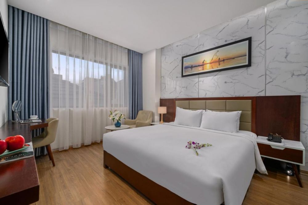 Deluxe Room, Aria Grand Hotel & SPA 3*