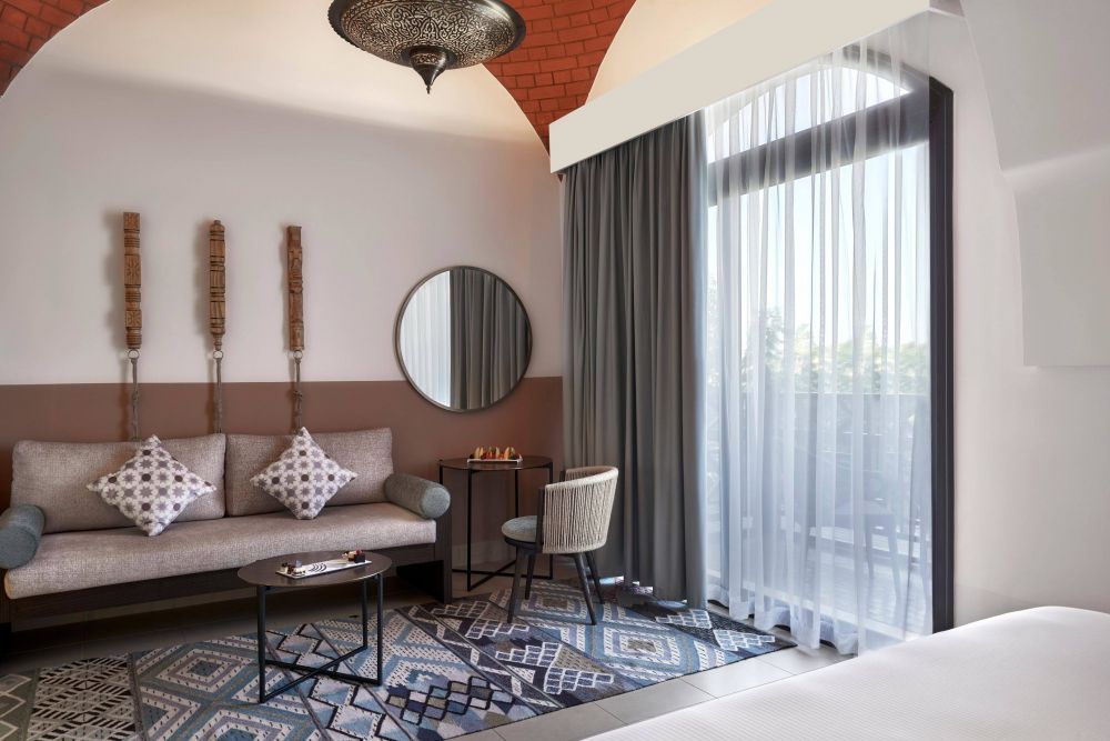 Guest Room/ Sea View Room, The Cove Rotana Resort 5*