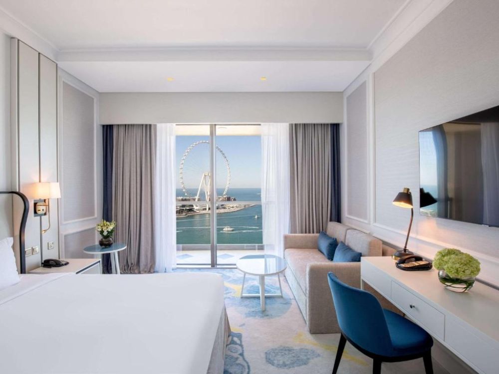 Luxury Club Room, Sofitel Dubai Jumeirah Beach 5*