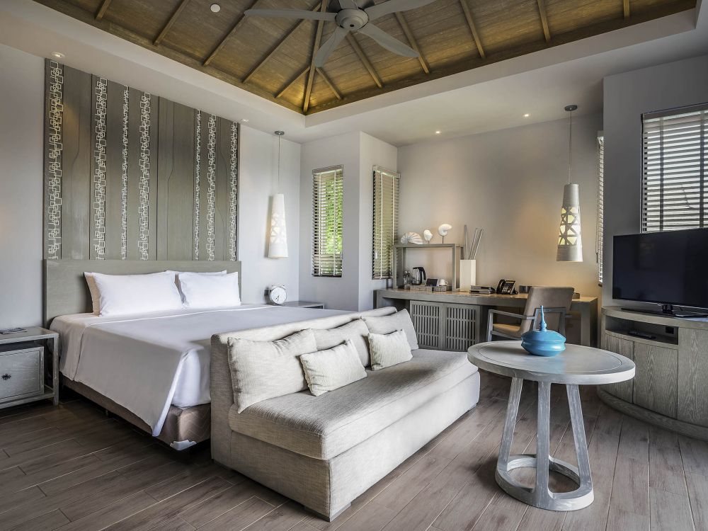 Grand Deluxe, Pullman Phuket Arcadia Naithon Beach 5*