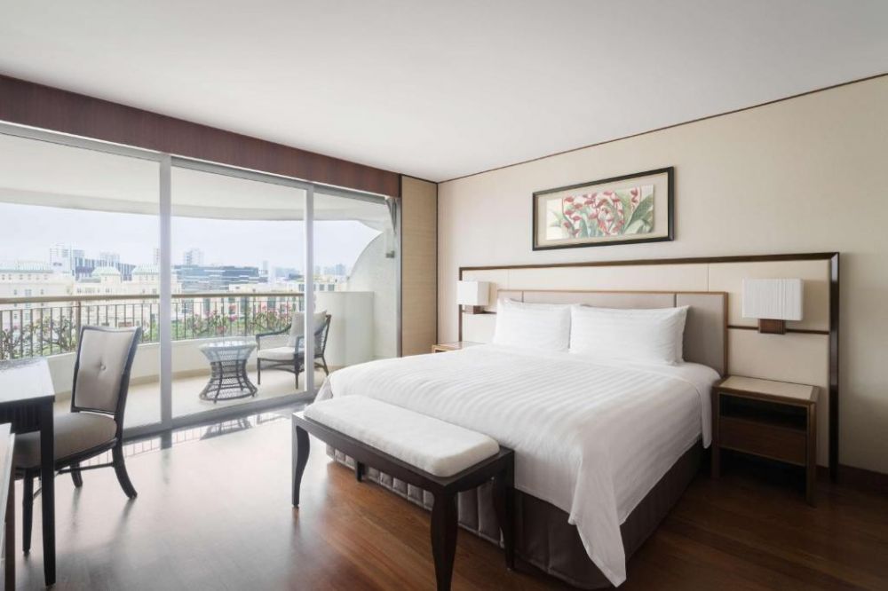 One Bedroom Suite (Garden Wing), Shangri-La Hotel Singapore 5*