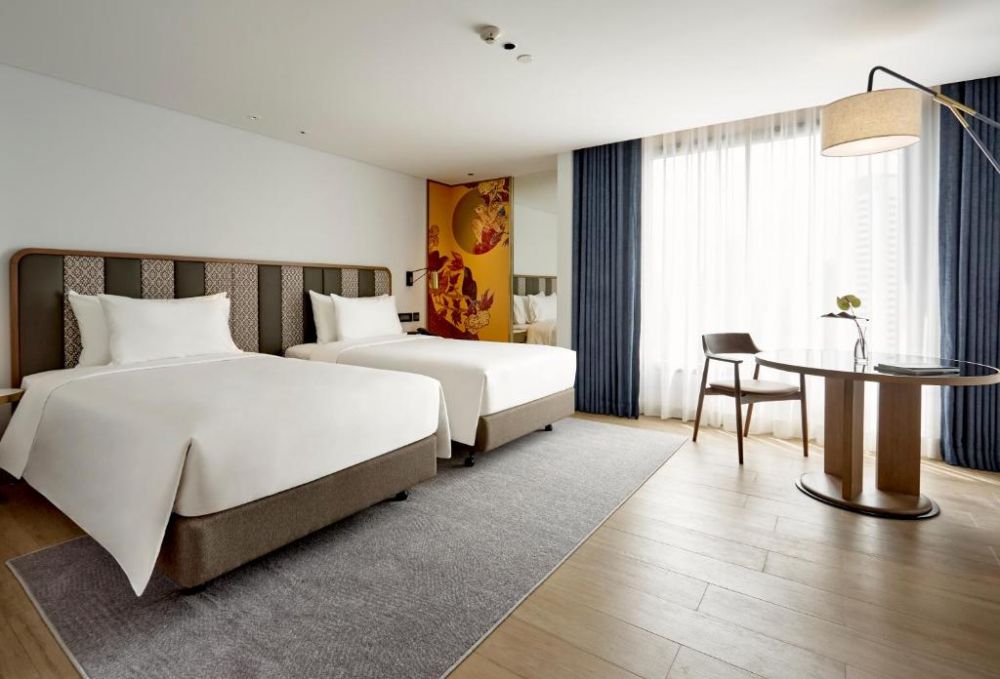 Premier Room, The Montien Hotel Bangkok 4*