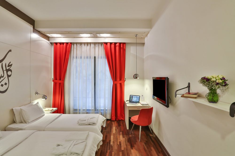 Standard, Senatus Hotel 3*