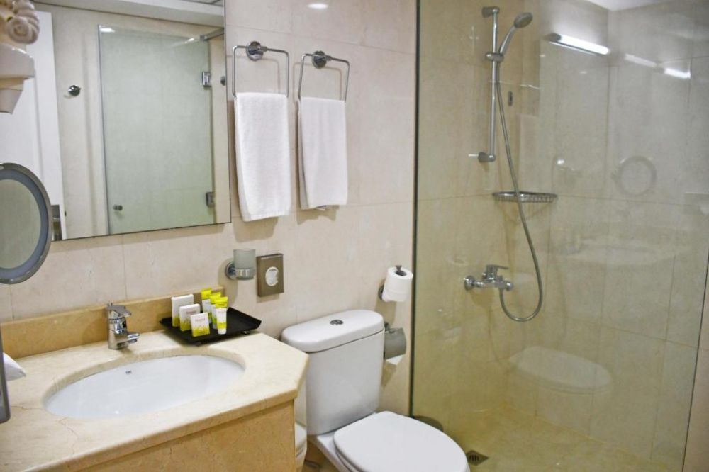 One Bedroom Suite, Ramada Hotel & Suites Ajman 4*