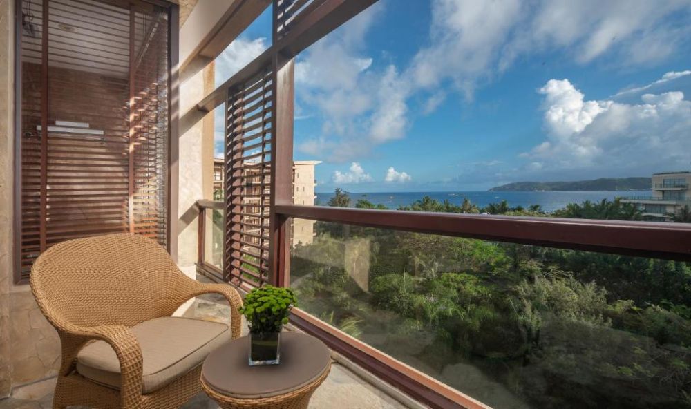 Family Sea View Suite, Mangrove Tree Resort Yalongbay 5*