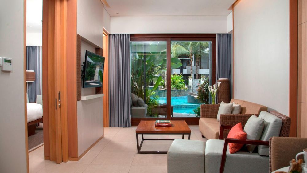 One Bedroom Suite View/Pool Terrace, Courtyard by Marriott Bali Seminyak Resort 5*