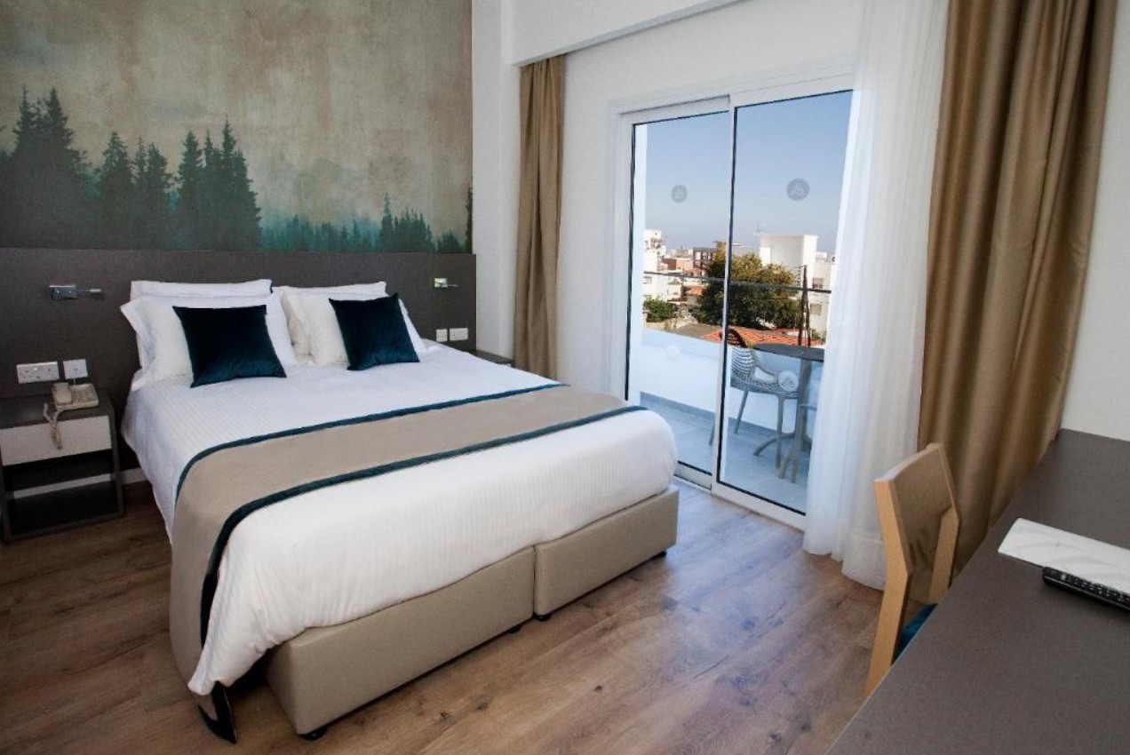 Superior Room, Pefkos City Hotel 3*