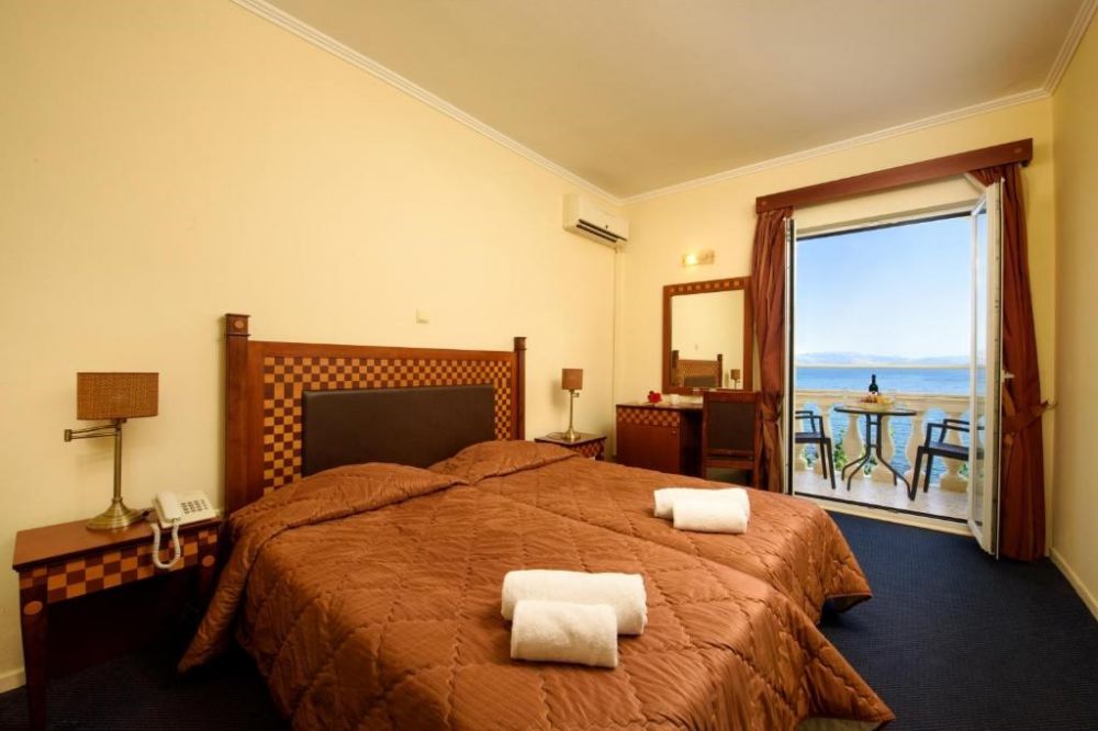 Standard Room Sea View Main Building, Pontikonisi Hotel & Suites 3*