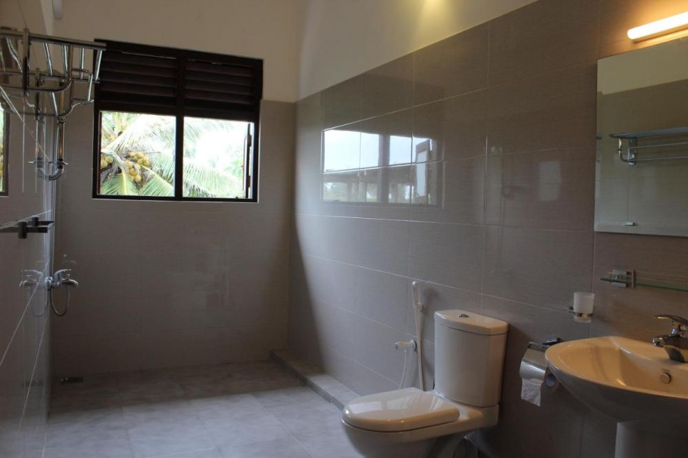 Large Double Room, Santori Unawatuna 3*