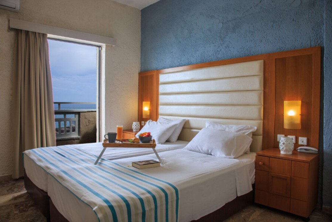 Family 1 Bedroom Sea View, Sunset Beach Shotel 3+