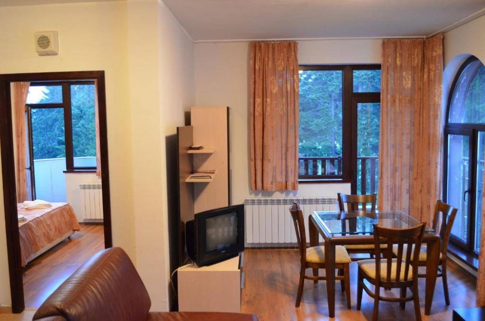 One Bedroom Apartment, Flora Persay Apartments 4*