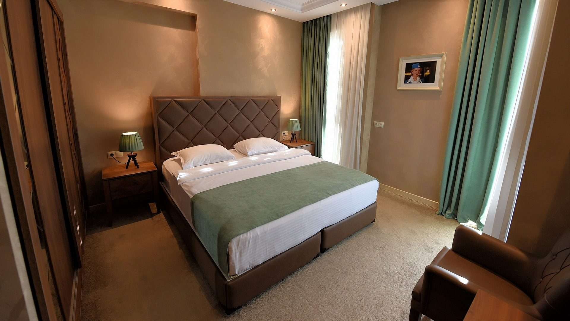 Standard, Grand Hotel Mimino 4*