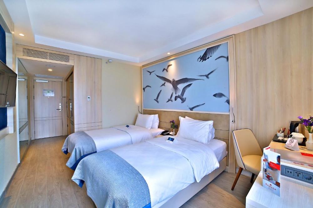 Standard DBL/TWIN, Ramada by Wyndham Istanbul Old City 4*