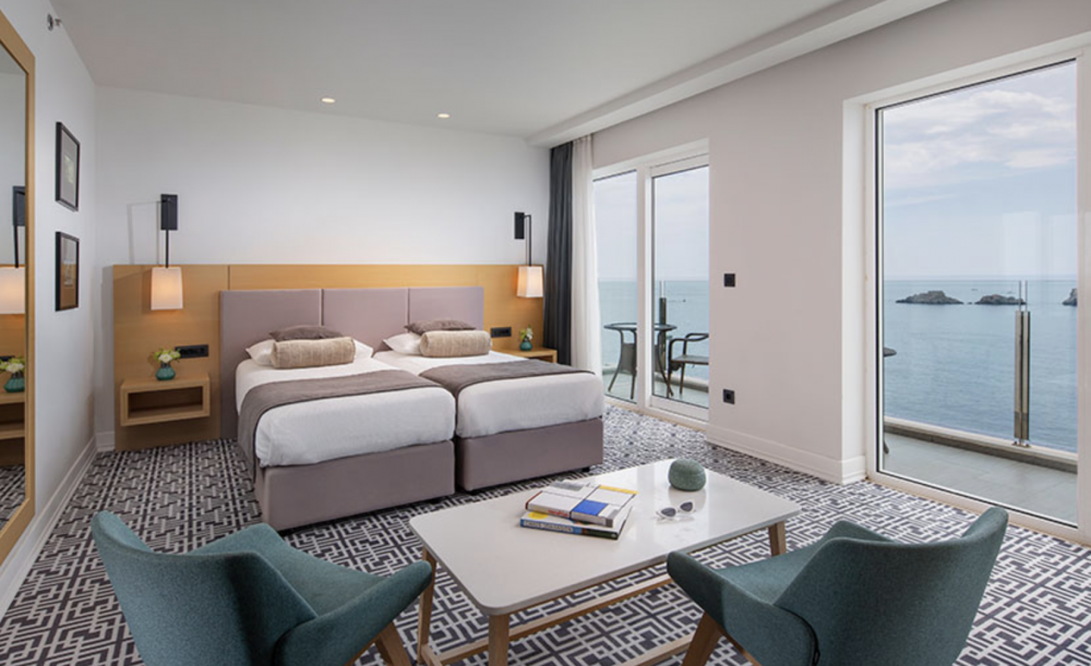 PREMIUM SKYLINE SEA VIEW SUITE, Hotel Neptun 4*