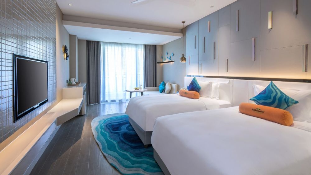 Deluxe Mountain View/Harbour View, Wingate by Wyndham Sanya Luhuitou 4*