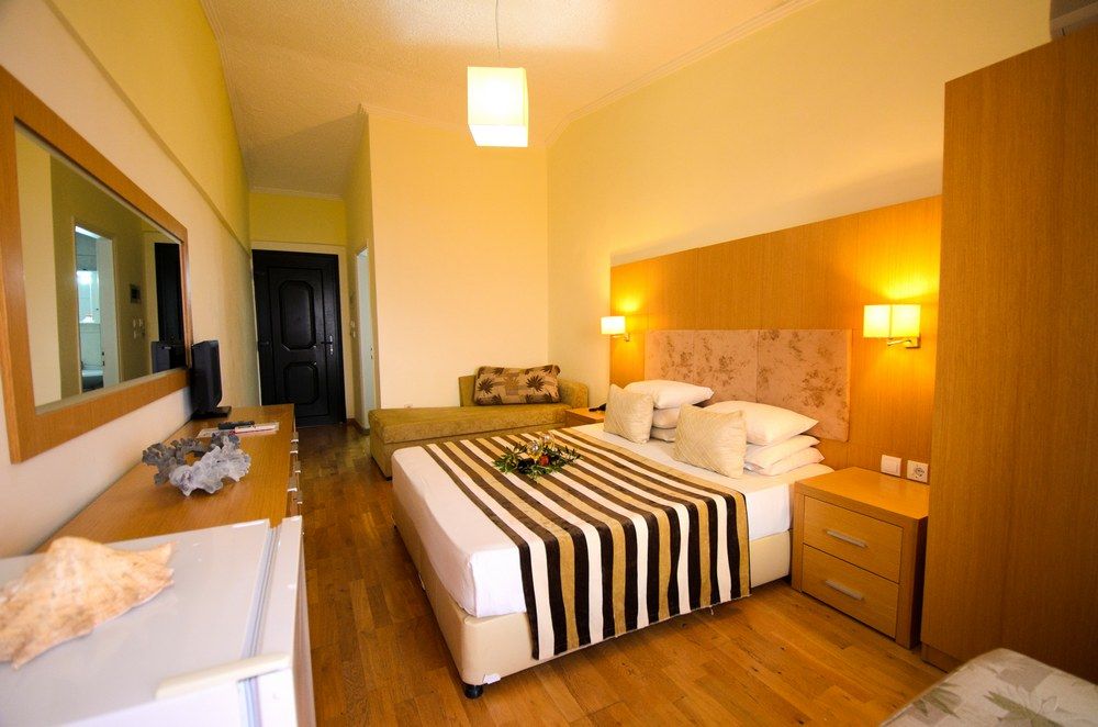 Standard Room, Village Mare 4*