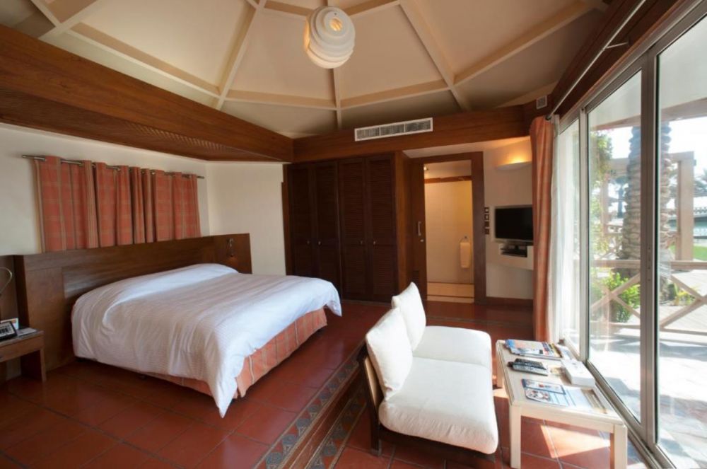 Cabana, Al Bander Resort 4*