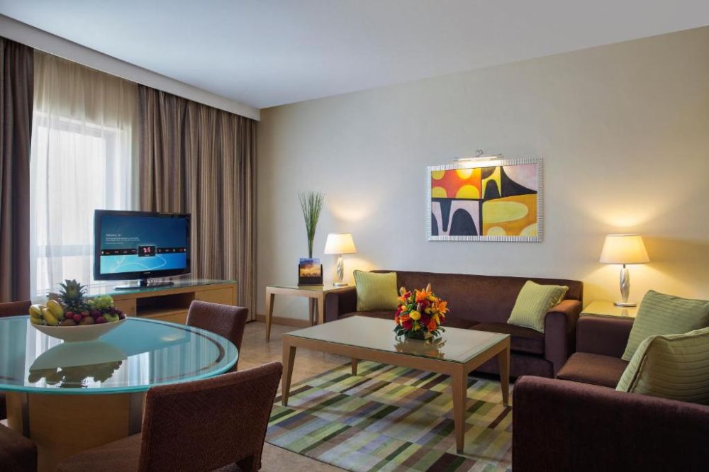 Two Bedroom Suite With Balcony, Nour Arjaan Fujairah By Rotana 4*