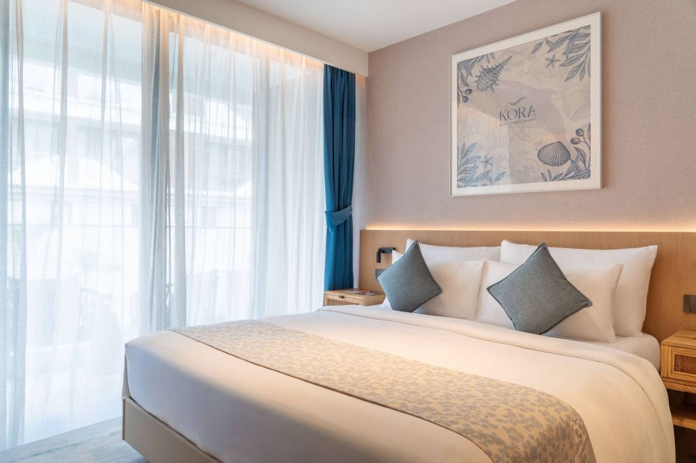 Premier Pool View, Kora Beach Resort Phuket 5*