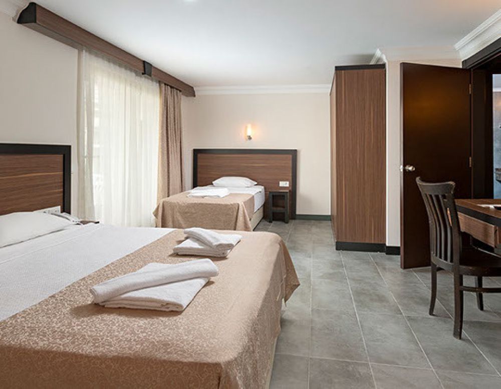 Suite, Senza Grand Santana 5*